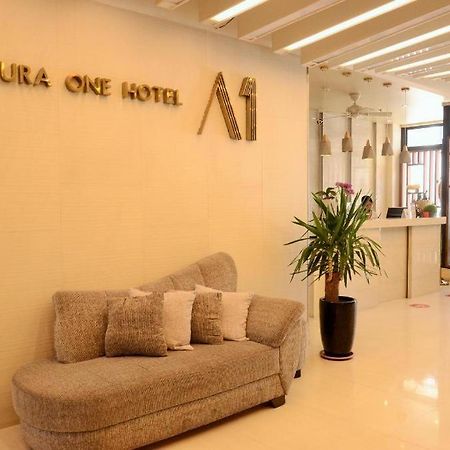 Aura One Hotel Baguio City Buitenkant foto