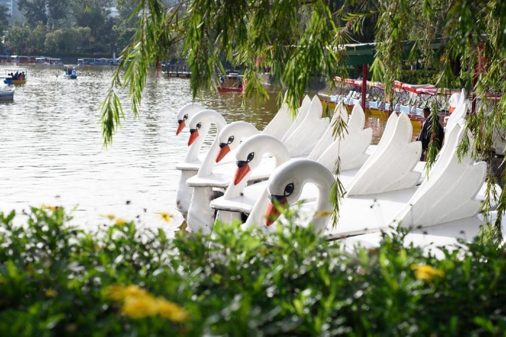 Aura One Hotel Baguio City Buitenkant foto